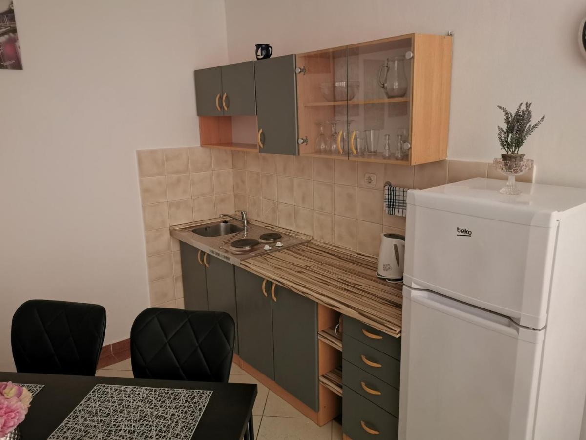 Apartmani Prova 티스노 외부 사진